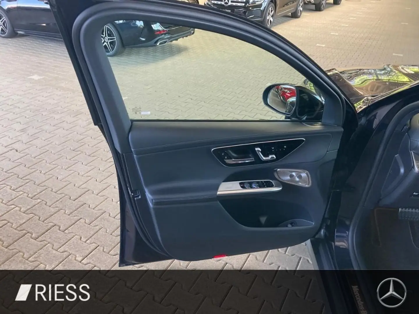 GLC 300 d 4MATIC /HUD/Ventilation/360/ACC