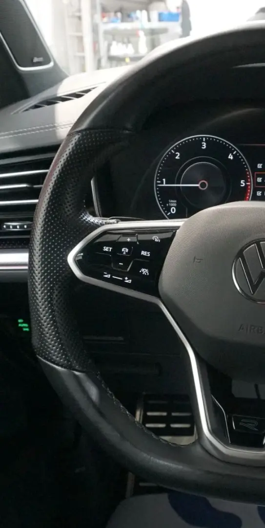 Touareg R-Line 4Motion 3.0 TDI *AHK*IQ.LIGHT*