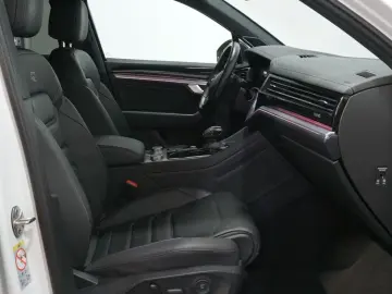 Touareg R-Line 4Motion 3.0 TDI *AHK*IQ.LIGHT*
