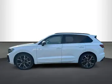 Touareg 3.0 V6 TDI R-Line 4Motion DSG, PANO, HEA