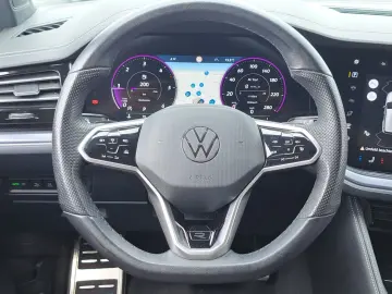 Touareg R-Line 3.0 TDI Facelift*22Z*STHZ*LUFT*HU