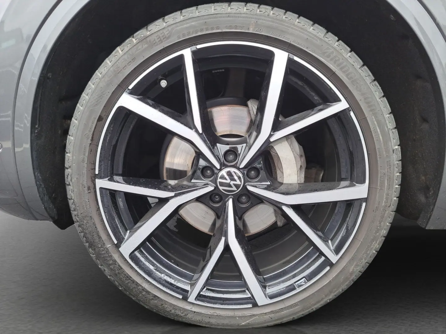 Touareg R-Line 3.0 TDI Facelift*22Z*STHZ*LUFT*HU
