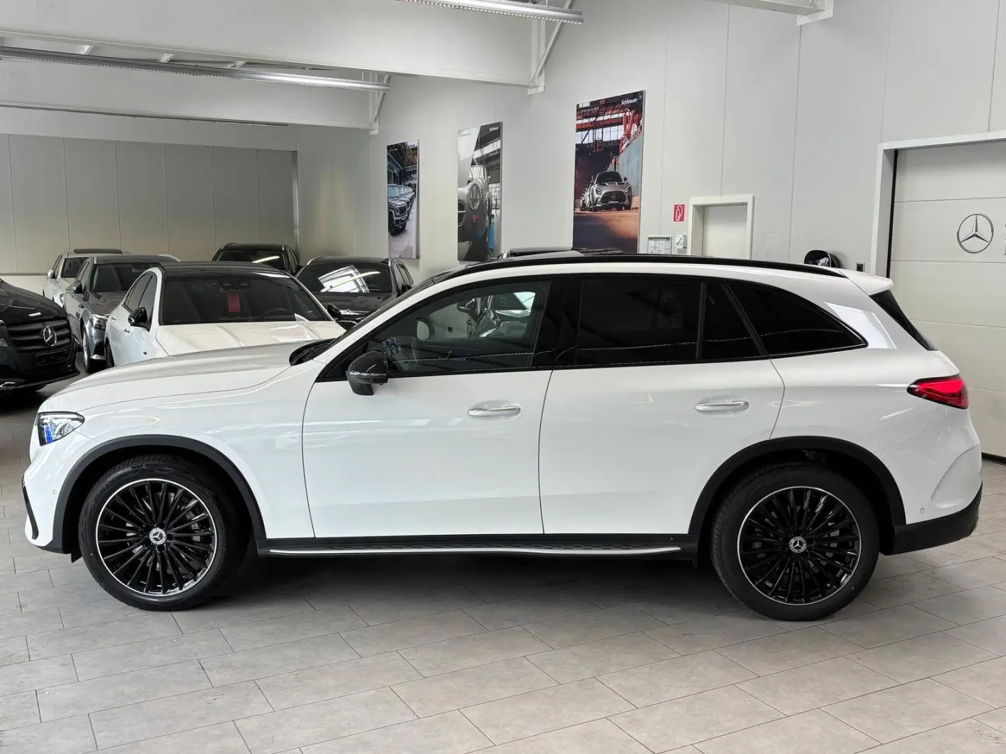GLC 300 4M AMG Burmester/Massage/Ventilation/360/Sunroof/Hud