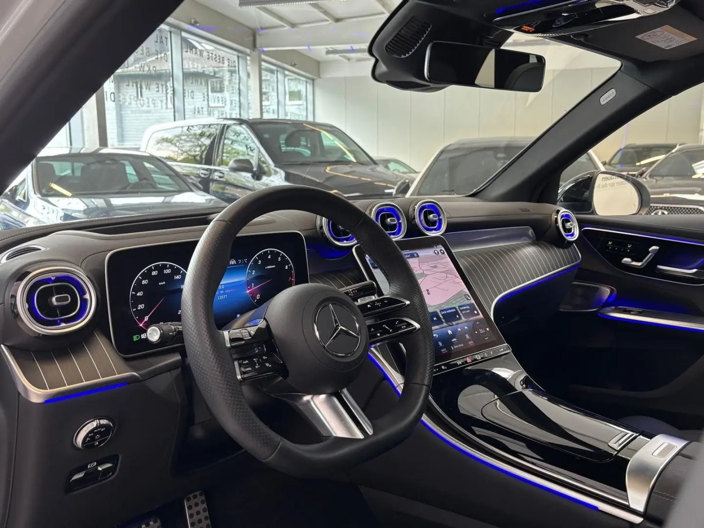 GLC 300 4M AMG Burmester/Massage/Ventilation/360/Sunroof/Hud
