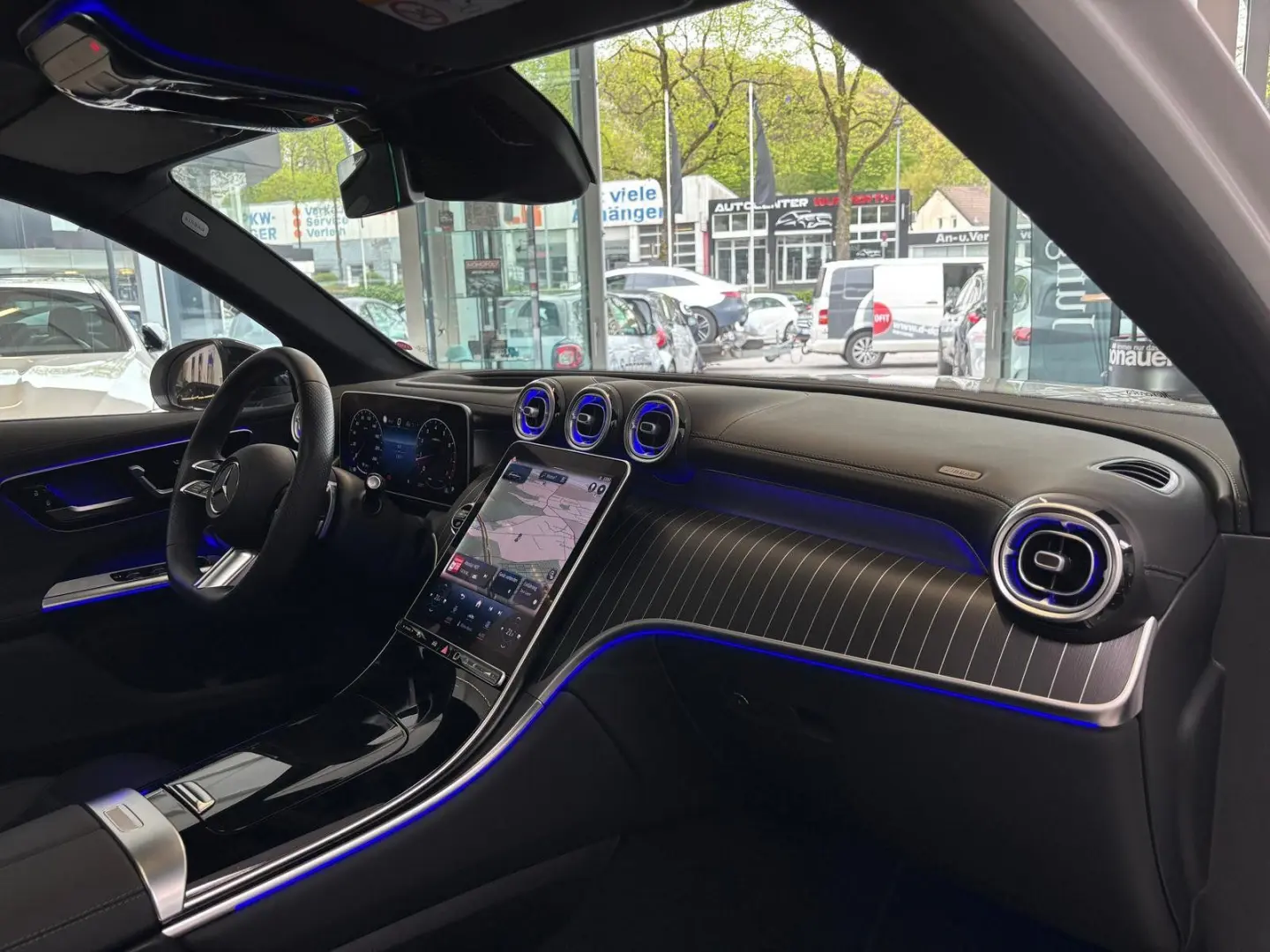 GLC 300 4M AMG Burmester/Massage/Ventilation/360/Sunroof/Hud