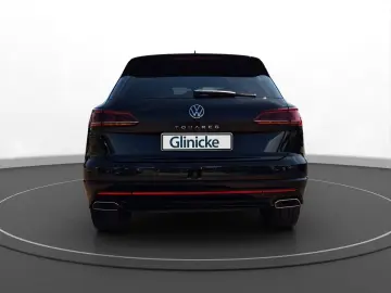 Touareg 3.0 TDI DSG R-Line 4Motion AHK Luft Pano