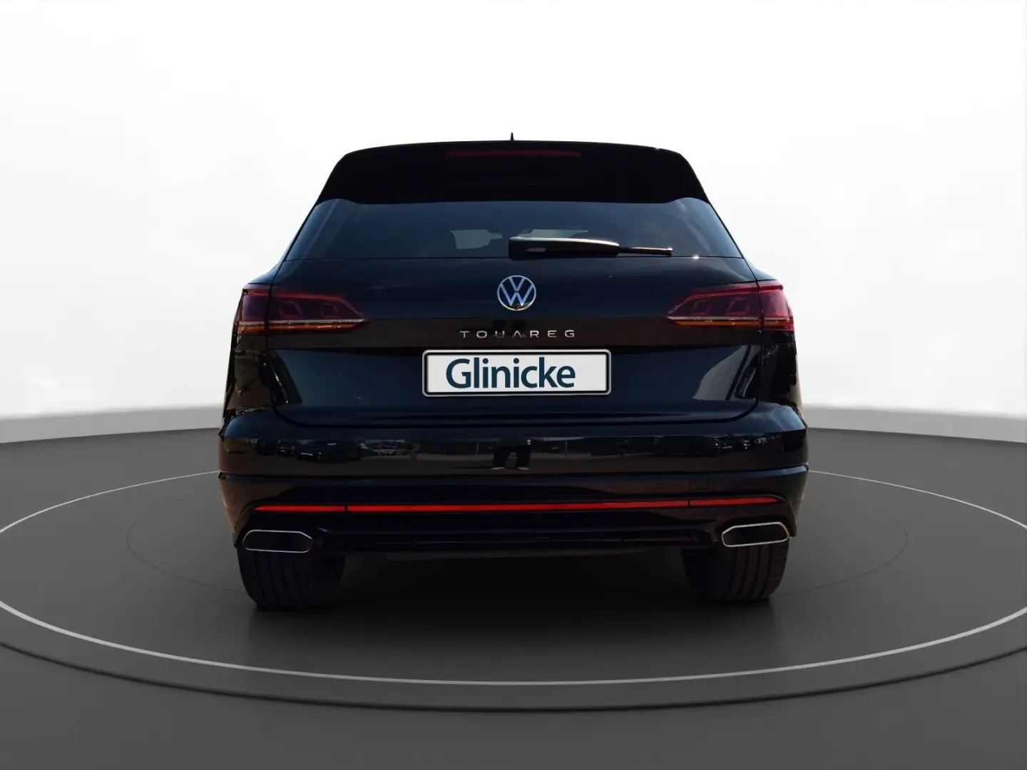 Touareg 3.0 TDI DSG R-Line 4Motion AHK Luft Pano
