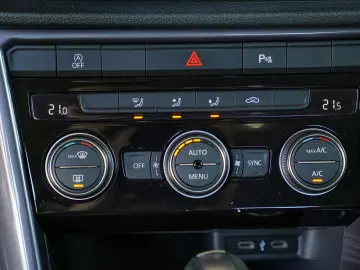 VOLKSWAGEN T-ROC 2.0 TDI