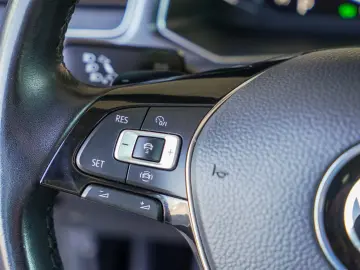 VOLKSWAGEN T-ROC 2.0 TDI