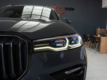 BMW X7 M50 I