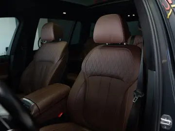 BMW X7 M50 I