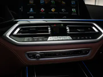 BMW X7 M50 I