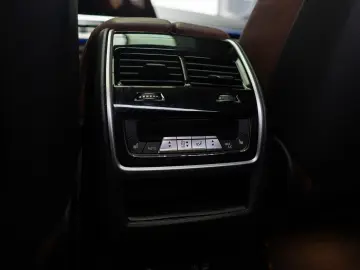 BMW X7 M50 I