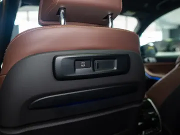 BMW X7 M50 I