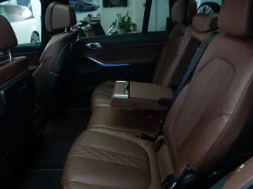 BMW X7 M50 I