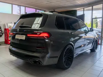 BMW X7 M50 I