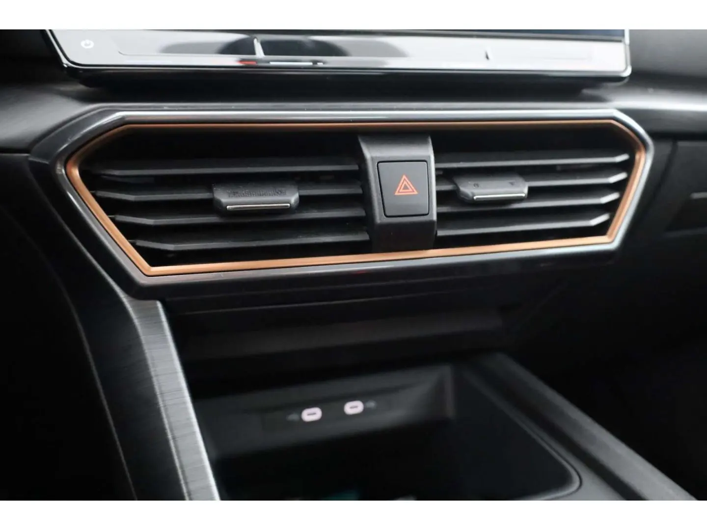 Formentor 1.4 eHybrid DSG AHK/NAV/360°/LED/ACC