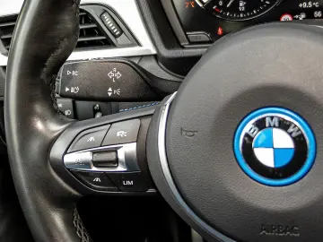 X2 xDrive25eA M Sportpaket HUD ACC Kamera Navi