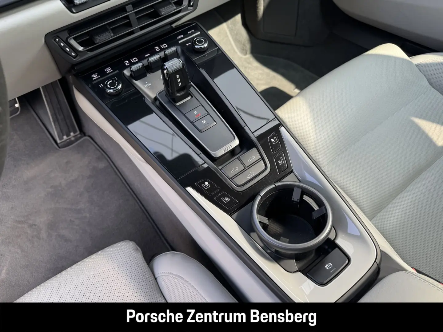 911 992 Carrera 4 GTS/Ventilation/360/Lift/SportExh/Bose/