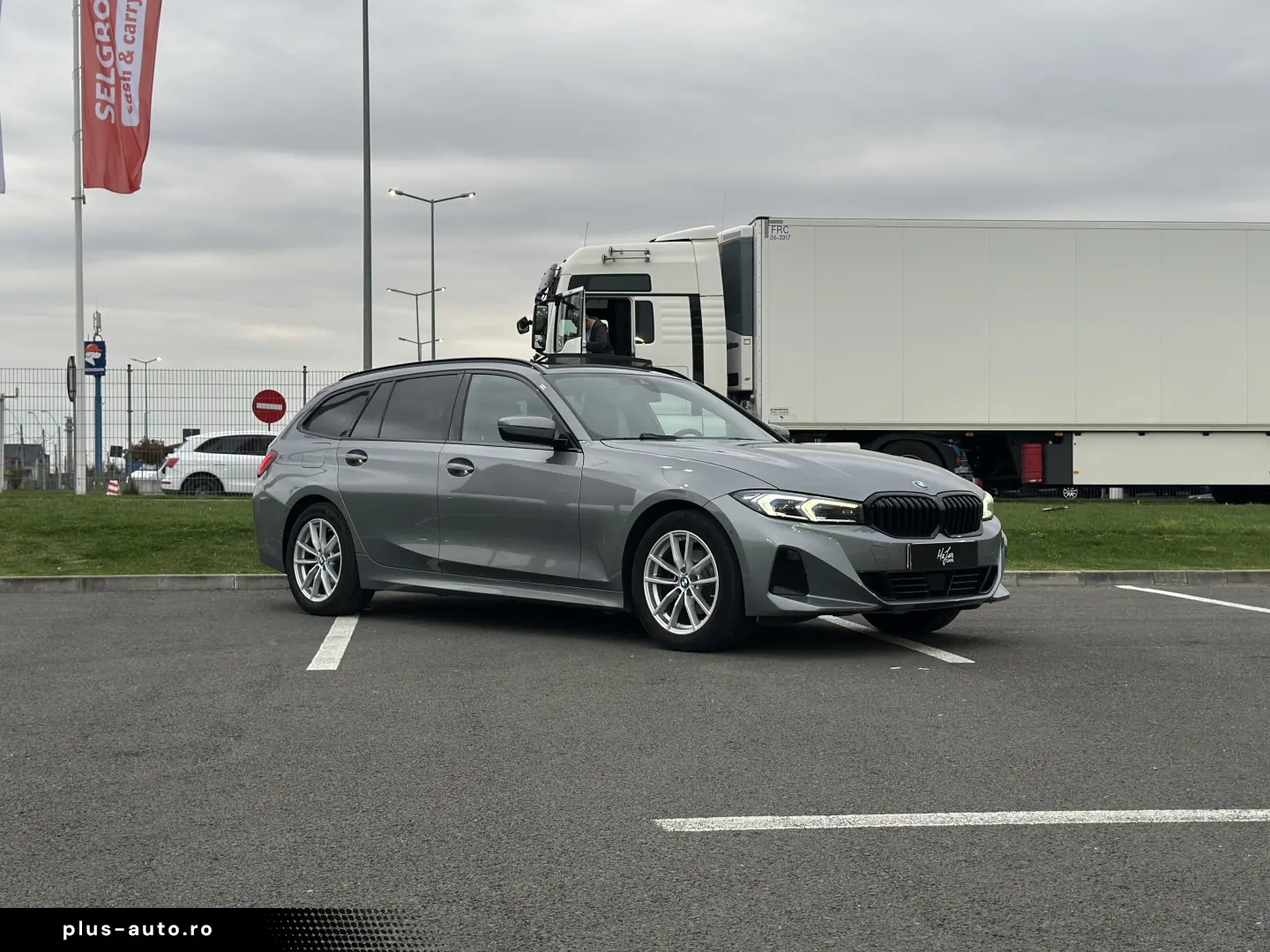 BMW Individual   Carbon   Piele Roșie   HUD   H&K   LUXOS