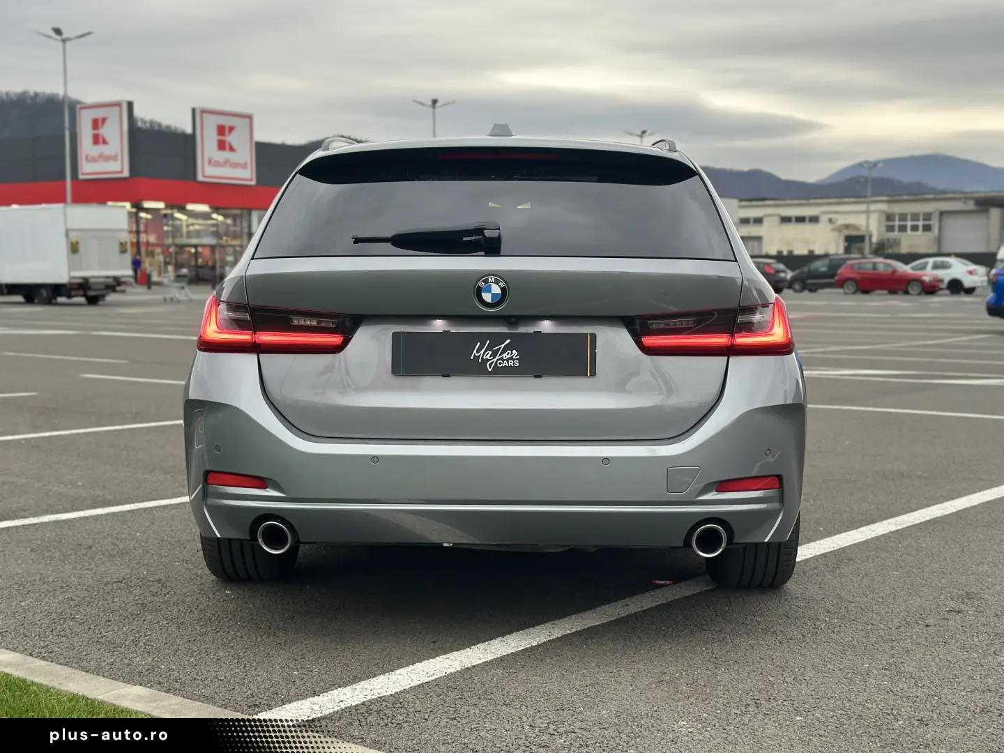 BMW Individual   Carbon   Piele Roșie   HUD   H&K   LUXOS