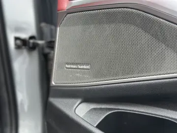 BMW Individual   Carbon   Piele Roșie   HUD   H&K   LUXOS