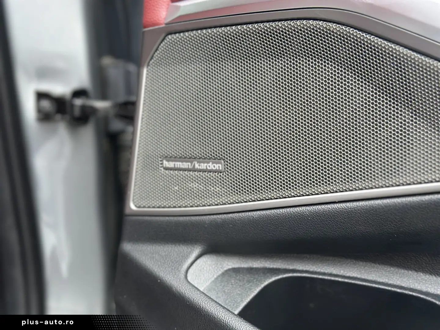 BMW Individual   Carbon   Piele Roșie   HUD   H&K   LUXOS