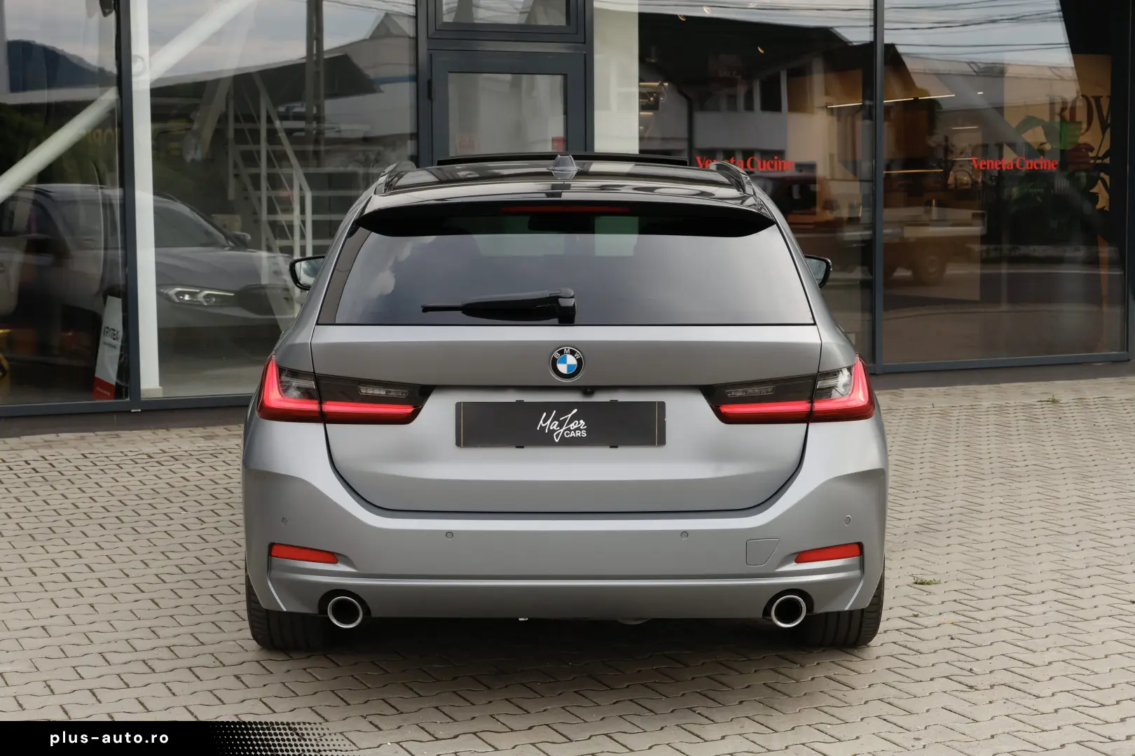 BMW Individual   Carbon   Piele Roșie   HUD   H&K   LUXOS