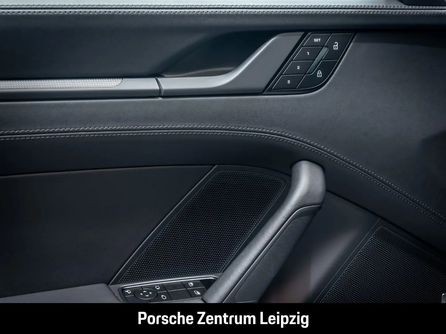 992 911 Carrera SportDes/Ventilation/360/Sunroof/Bose/18WayS