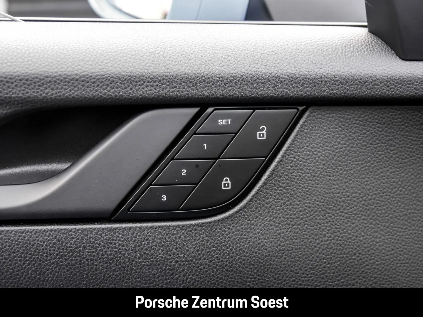 911 Carrera 4 GTS/21 Zoll/PASM/LED-Matrix/BOSE