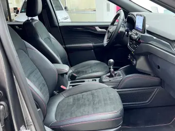 Kuga 1.5 ST-Line X Head-up-LED+Kamera+B&O-Sound