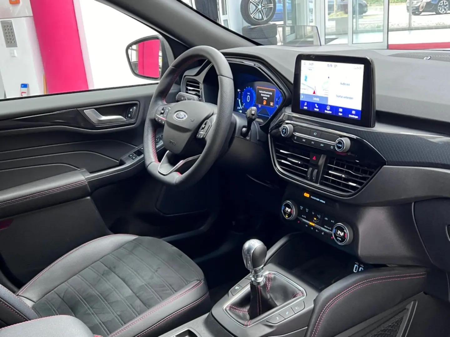 Kuga 1.5 ST-Line X Head-up-LED+Kamera+B&O-Sound