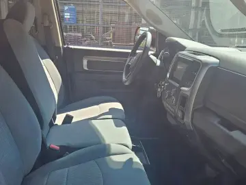 RAM 1500 5.7 V8 4X4 Crew Cab AHK+NAVI+APPLINK