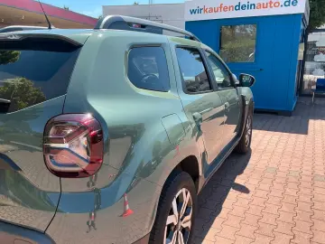 Duster II Journey Automatik AHK+NAVI+KAMERA+LED