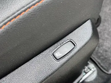 Duster 1.3 Extreme SITZHZG+NAVI+360°+CarPlay
