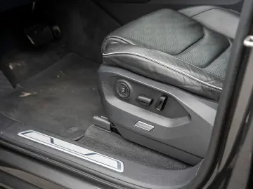 Touareg 3.0 V6 TSI eHybrid Elegance 4M AHK LEDER