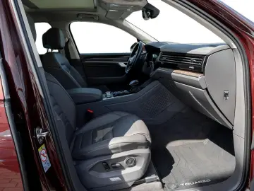 Touareg 3.0 V6 TSI eHybrid Atmosphere 4M AHK PAN