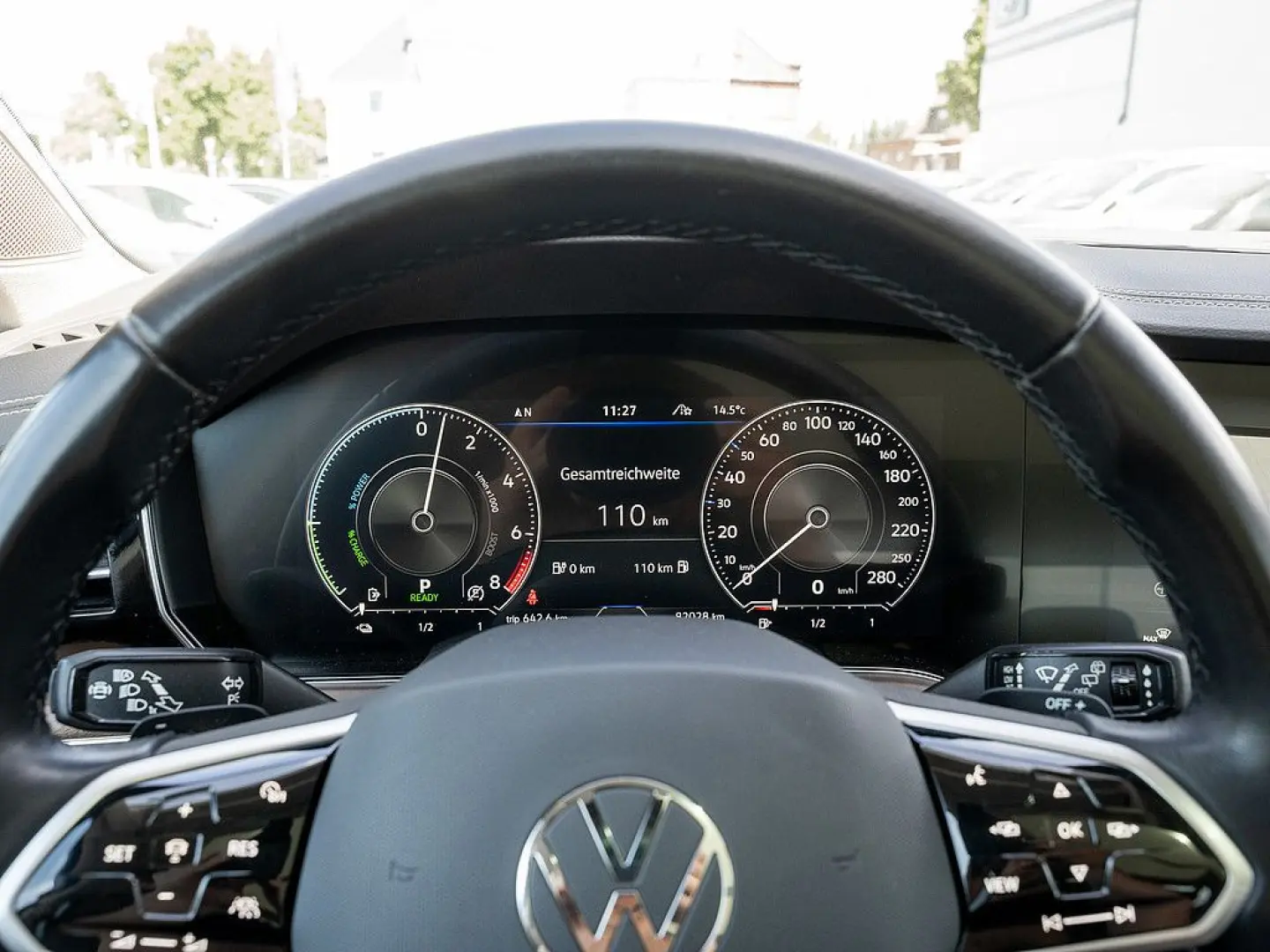 Touareg 3.0 V6 TSI eHybrid Atmosphere 4M AHK PAN