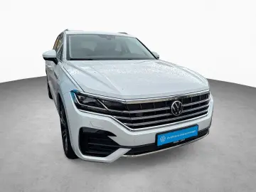 Touareg Elegance 3.0 TDI 8-Gang Aut. 4MOTION/Ventilation/360