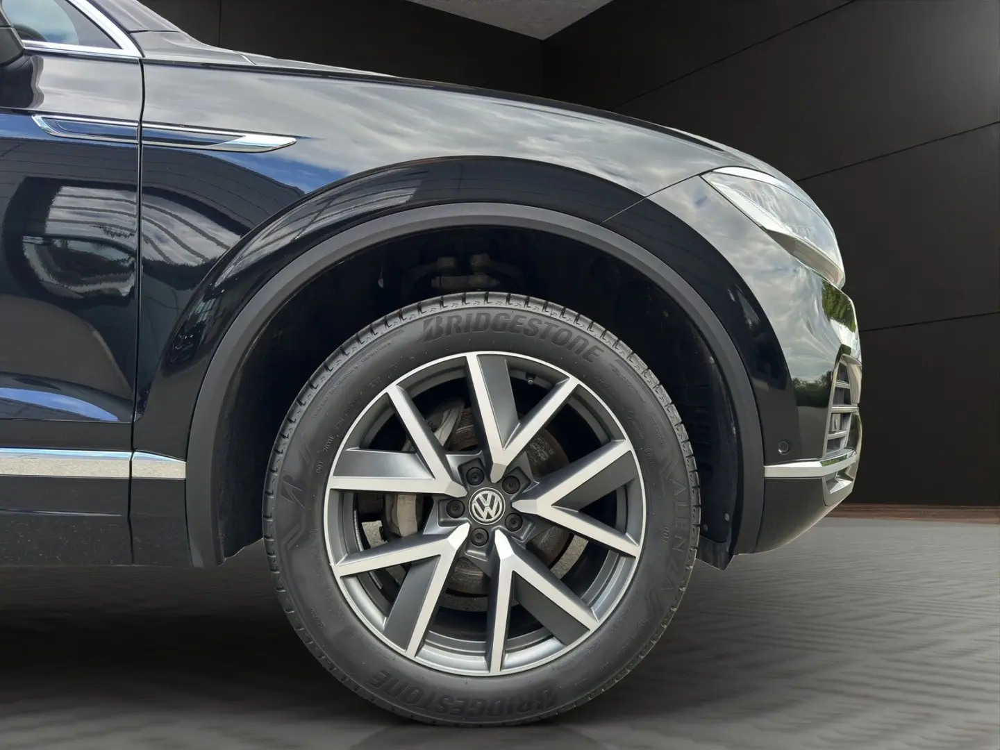 Touareg 3.0 TDI Elegance 4M Luftf.+Ventilatinon+360