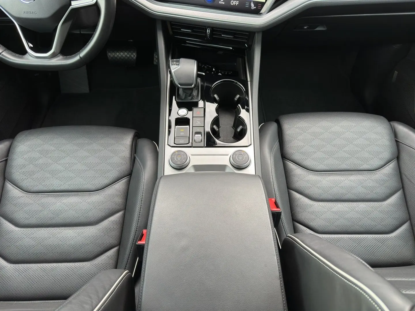 Touareg 3.0 TDI Elegance 4M Luftf.+Ventilatinon+360