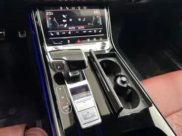 A8 50 TDI quattro tiptronic S line PANO*STHZG*MA