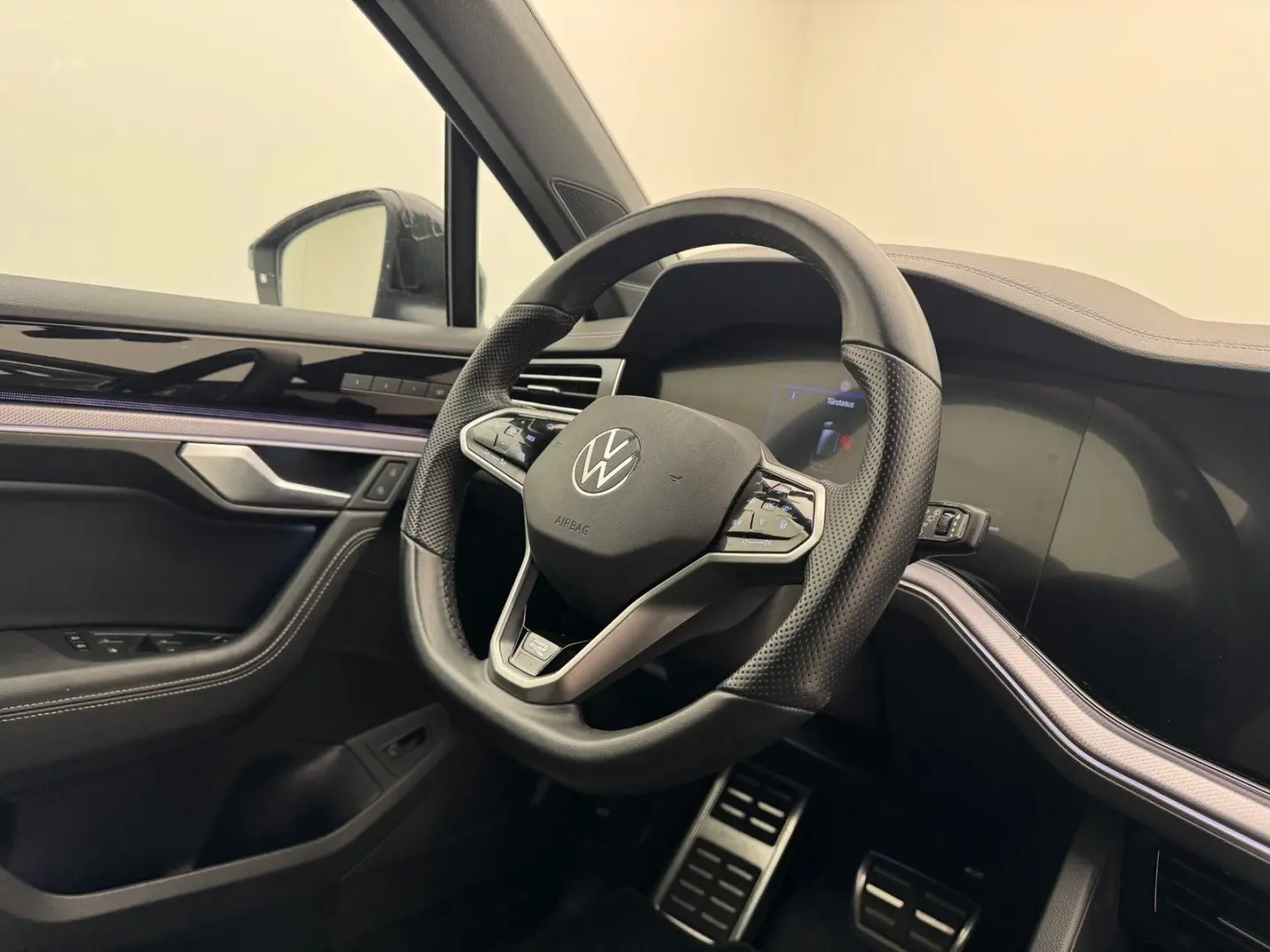 Touareg TDI 4M R-Line Matrix/Massage/Ventilation/360