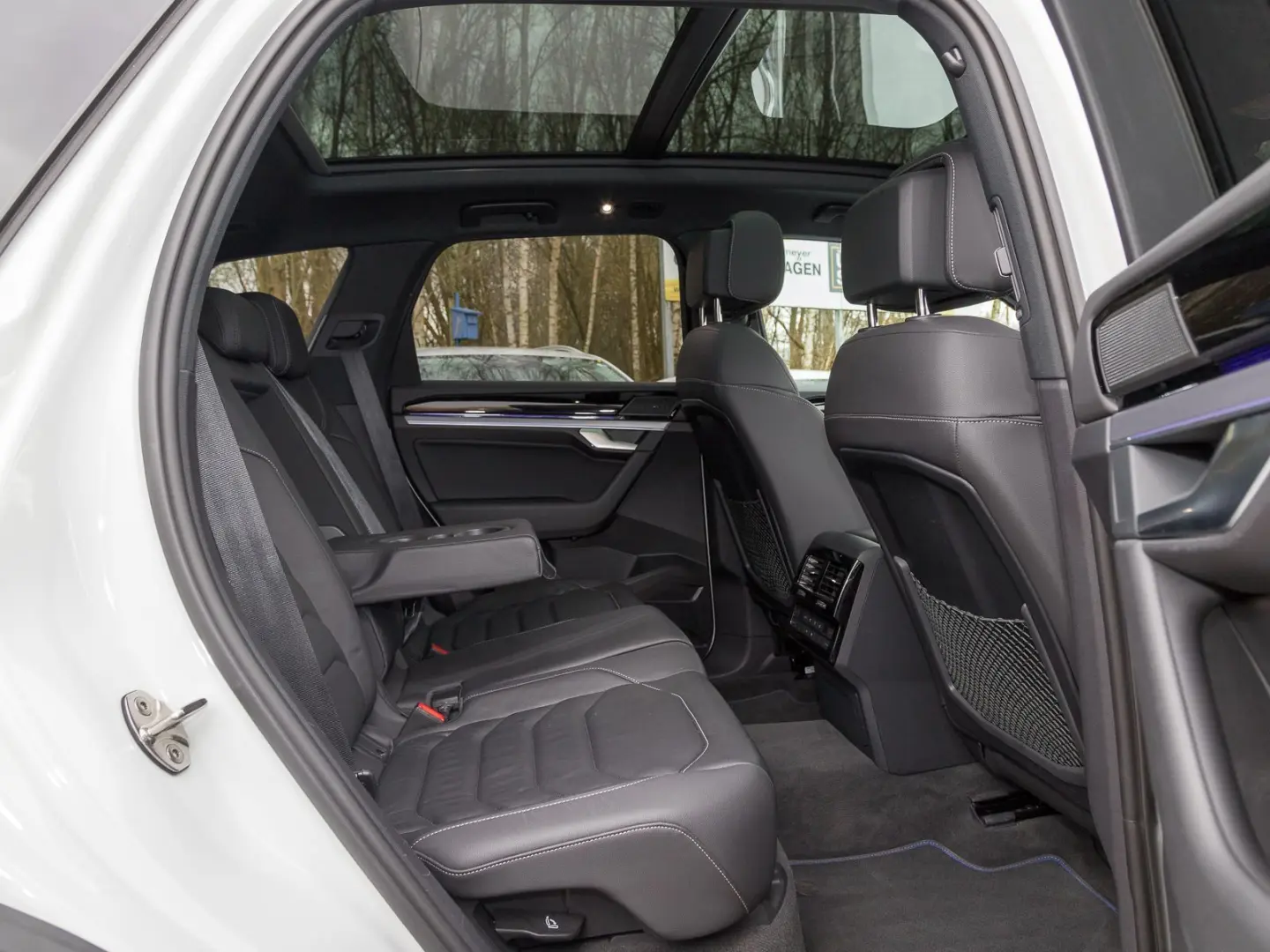 Touareg R LM21 MEMORY AHK PANO ERGO-COMF