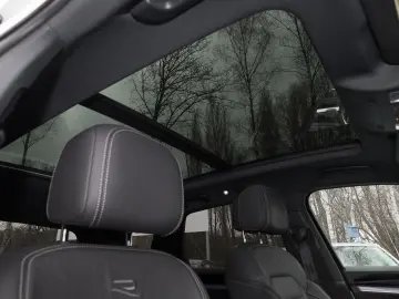 Touareg R LM21 MEMORY AHK PANO ERGO-COMF