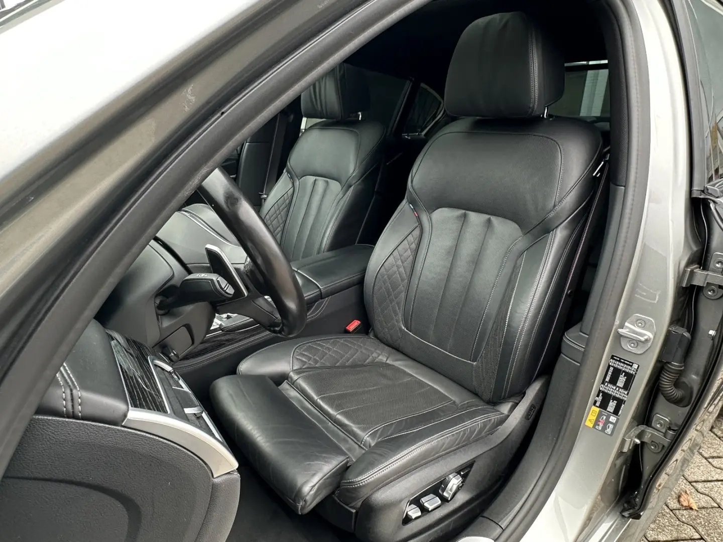 745e M SPORT SITZBELÜF+HUD+ACC+360+GSD+LUFTF+LAS