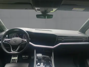 Touareg 3.0 TDI 4M R-LINE MATRIX+AIR+NAVI+Ventil+360