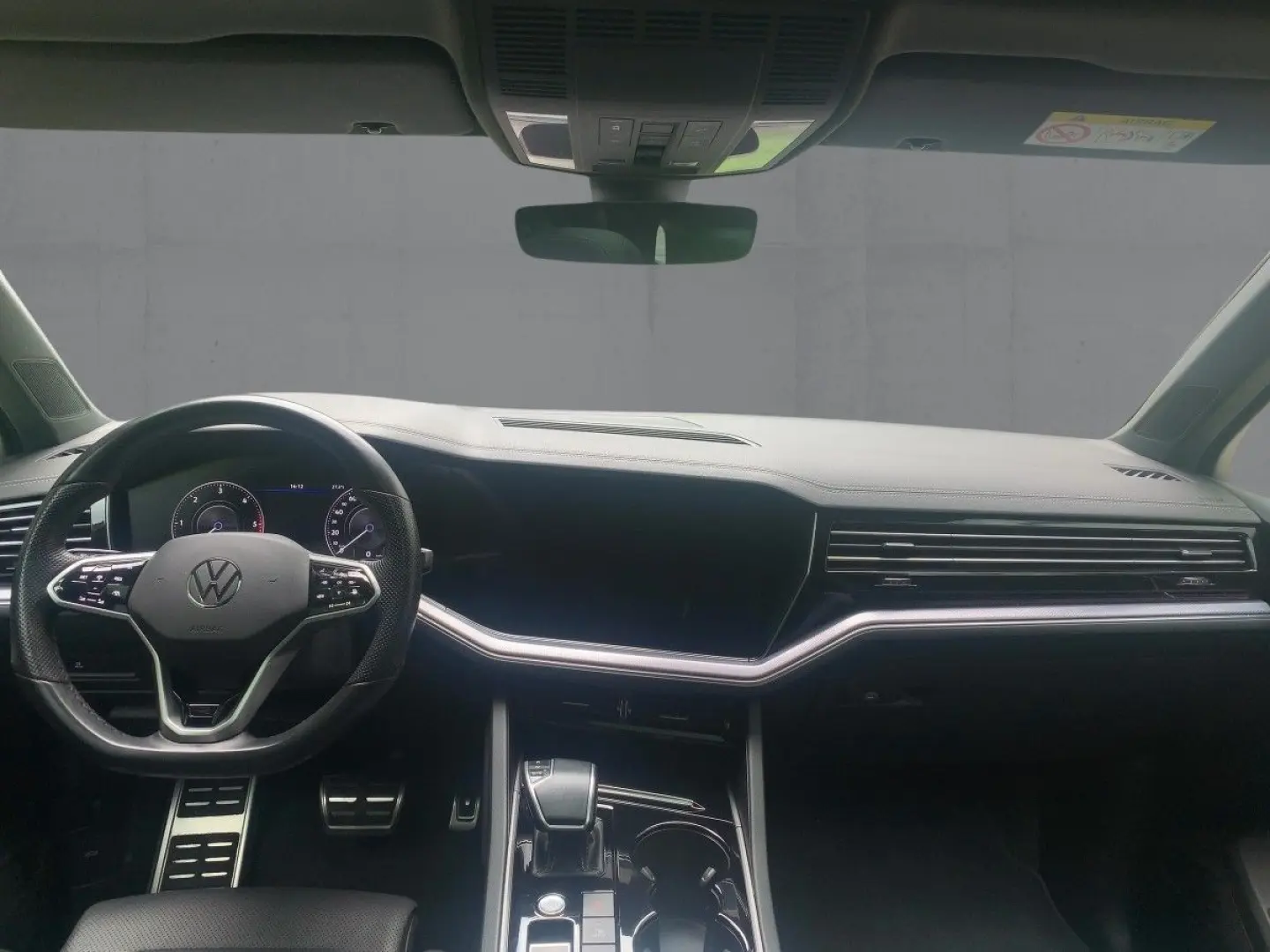 Touareg 3.0 TDI 4M R-LINE MATRIX+AIR+NAVI+Ventil+360
