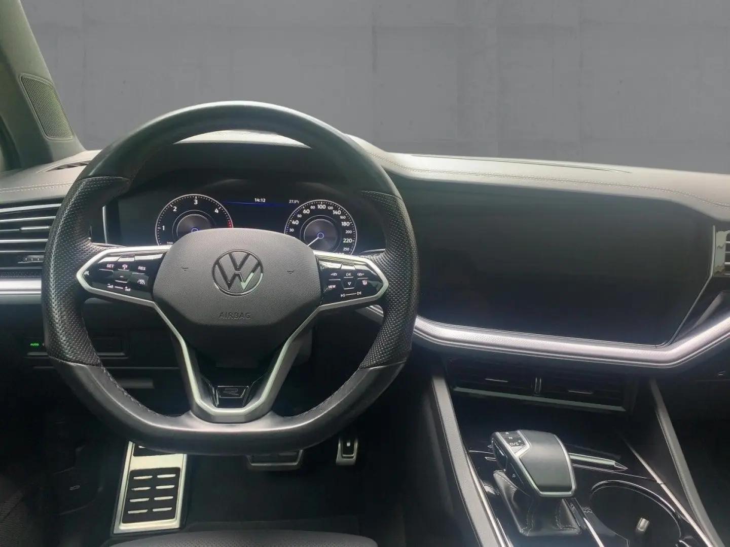 Touareg 3.0 TDI 4M R-LINE MATRIX+AIR+NAVI+Ventil+360
