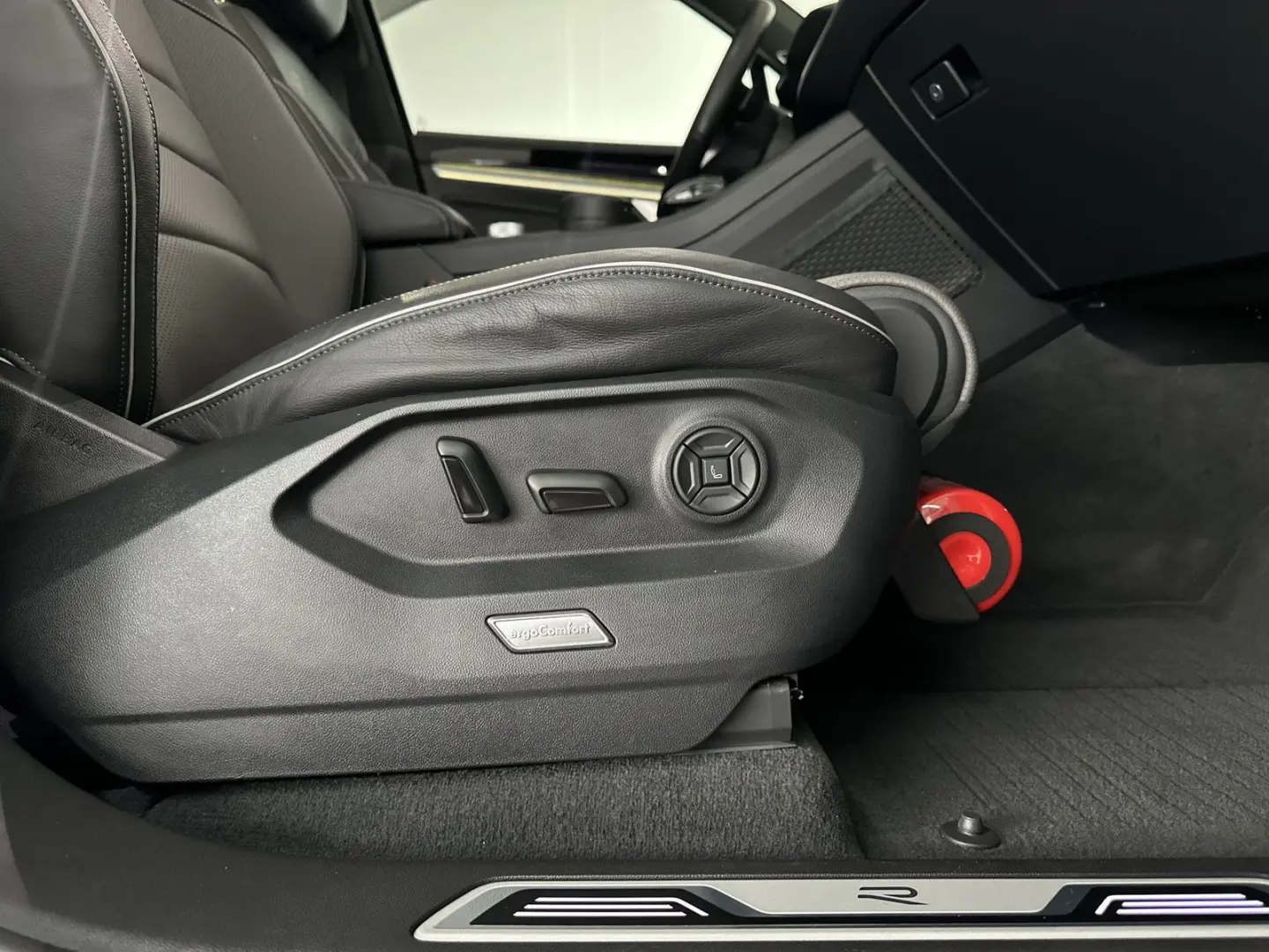 Touareg R-Line BLACK|NACHT |HUD|AHK|SOFT|LUFT|